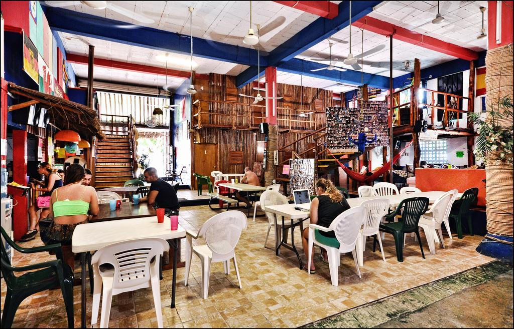 Hostel Playa Playa del Carmen Esterno foto